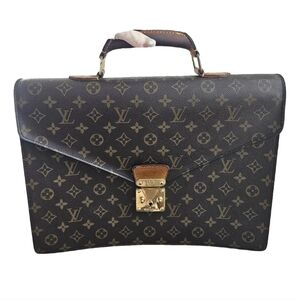 Louis Vuitton Luxury Work/ Laptop Bag